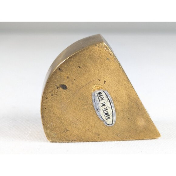 Vintage Brass Mouse on Cheese wedge Trinket Box, Taiwan Brass Ring Box, Jewelry - Picture 9 of 10